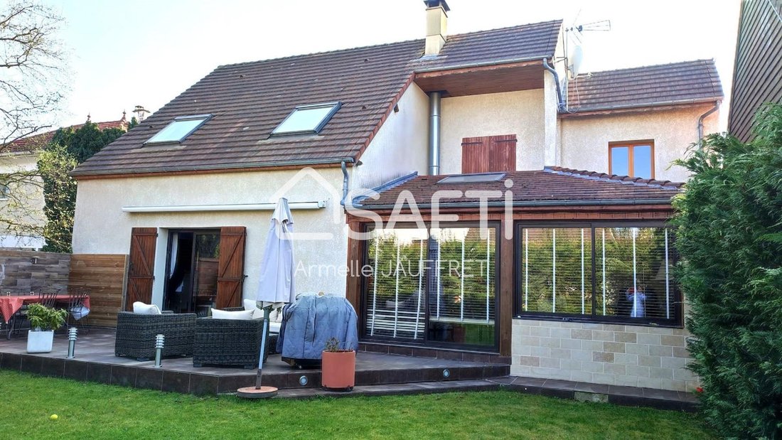 Belle Maison De 145m2, Aucun In Saint Brice Sous Forêt, île De France