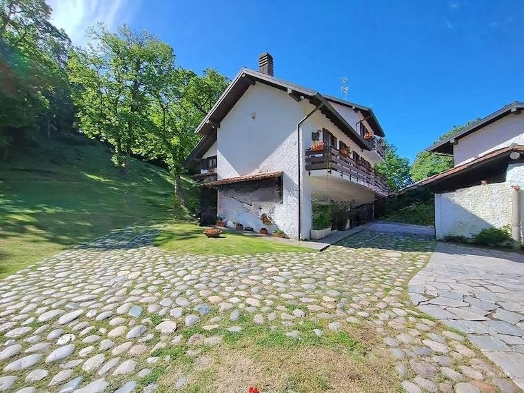 Villa à Arona, Piémont, Italie 3 - 14682468