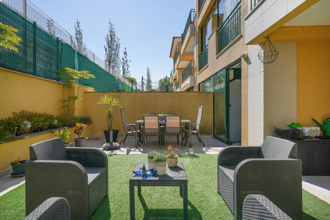 Apartment in Carcavelos e Parede, Lisbon, Portugal 1 - 14682569