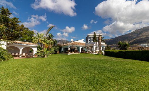 Villa in Fuengirola, Andalusia, Spain 1