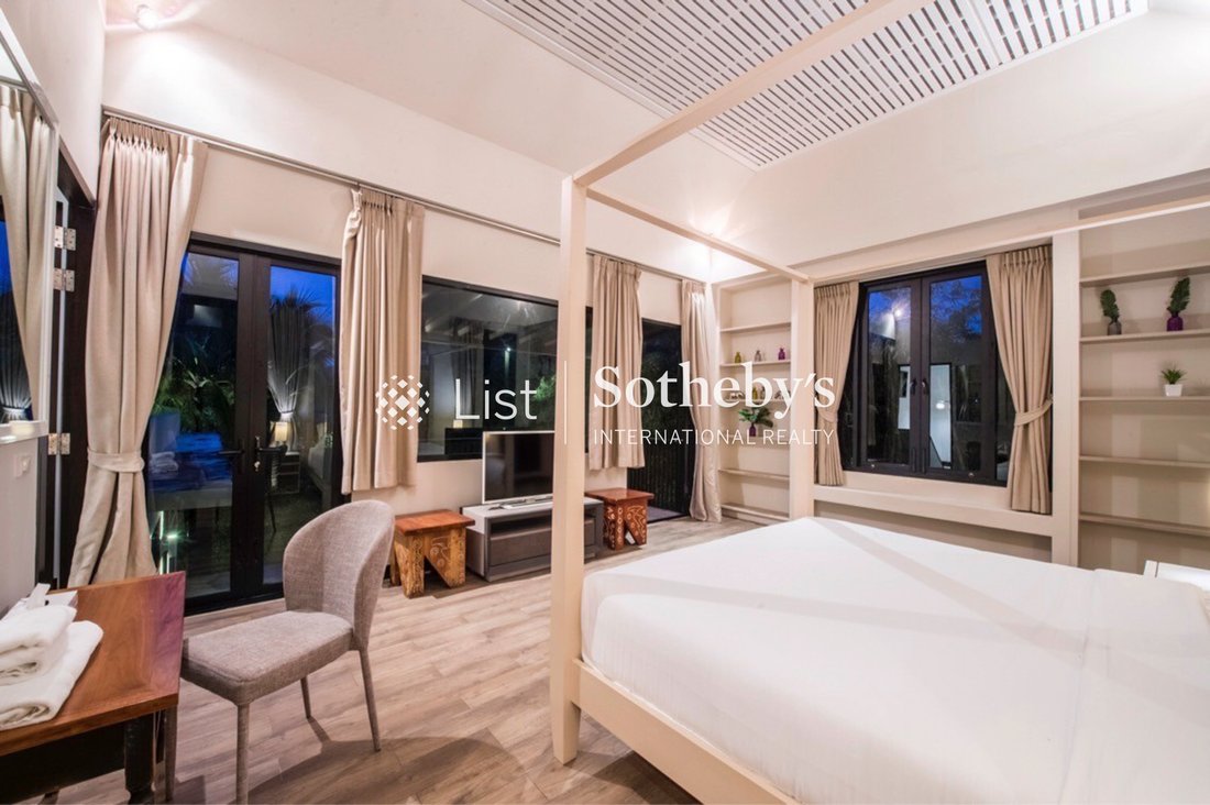 Condo in Choeng Thale, Phuket, Thailand 3 - 14682472