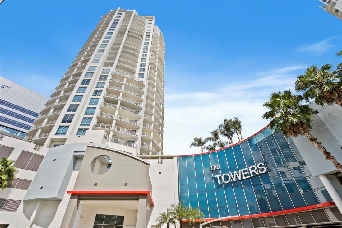 Penthouse In Prestigious Towers Of Channelside In Tampa, Florida