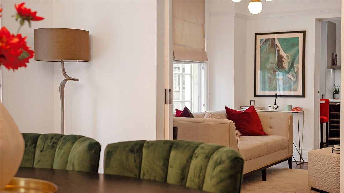 Appartement en Fitzrovia, Camden, Angleterre 4 - 14683172