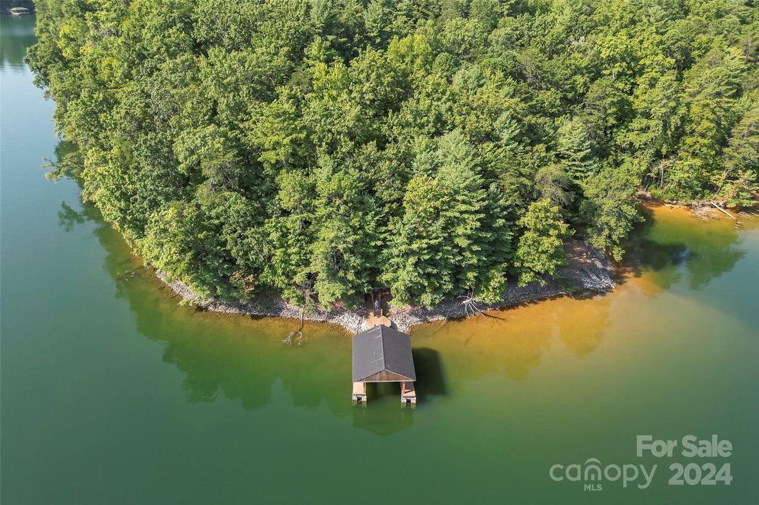 Private 13.8 Acres On Lake James, Nc In Marion, North Carolina, United