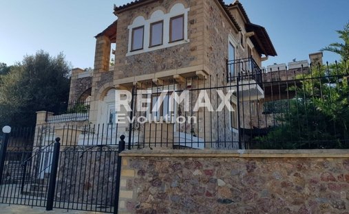 House in Kalyvia Thorikou, Attica, Greece 1