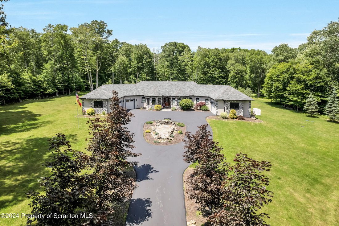 Residential Gouldsboro In Gouldsboro, Pennsylvania, United States For Sale (14683844)