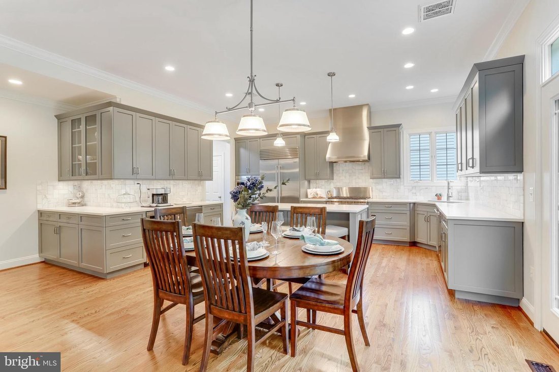 Where Modern Luxury Meets Traditional In Groveton, Virginia, United