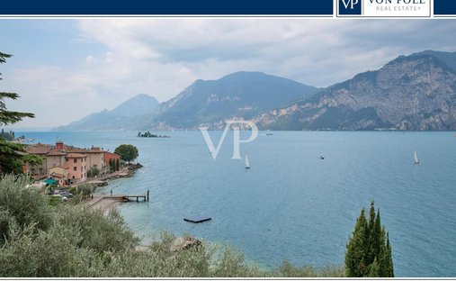 Townhouse in Malcesine, Veneto, Italy 1