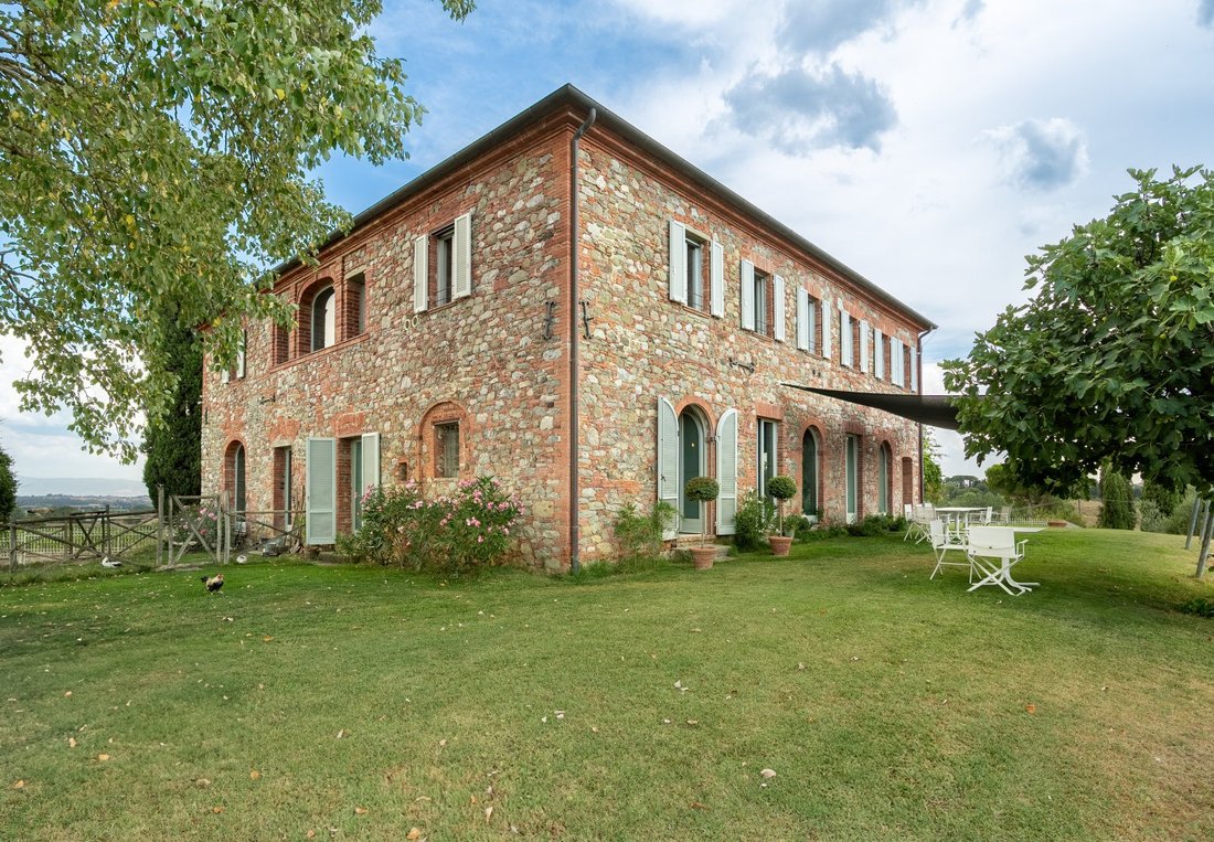 Casa en Sinalunga, Toscana, Italia 1 - 14683199