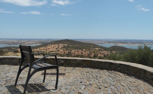 Land in Reguengos de Monsaraz, Évora District, Portugal 1