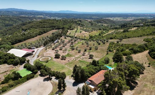 Corps de ferme à Riparbella, Toscane, Italie 1