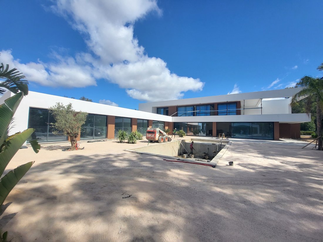 Villa in Alvor, Algarve, Portugal 1 - 14690245