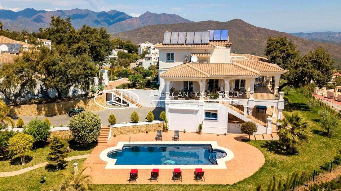 Chalet in Ojen, Andalusia, Spain 2 - 14693256