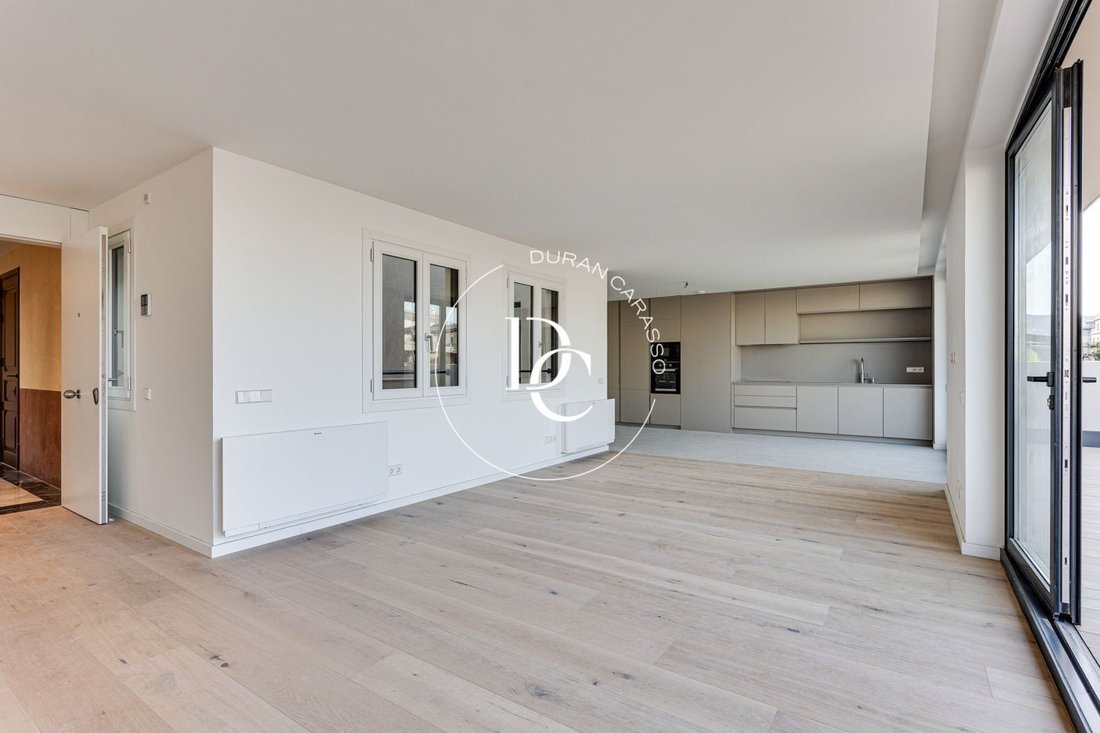 Penthouse in Eixample, Barcelona, Spain 4 - 14686113