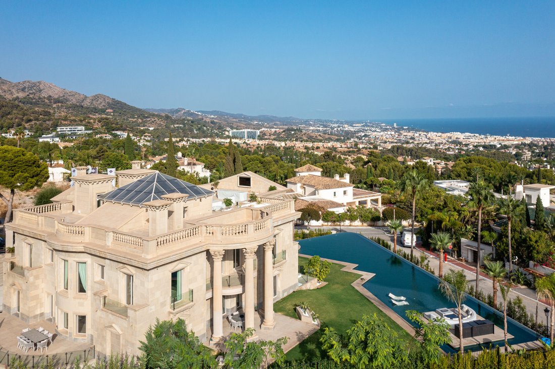 Villa in Marbella, Andalusia, Spain 2 - 14688960