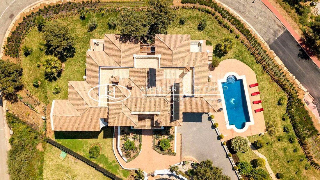 Chalet in Ojen, Andalusia, Spain 3 - 14693256