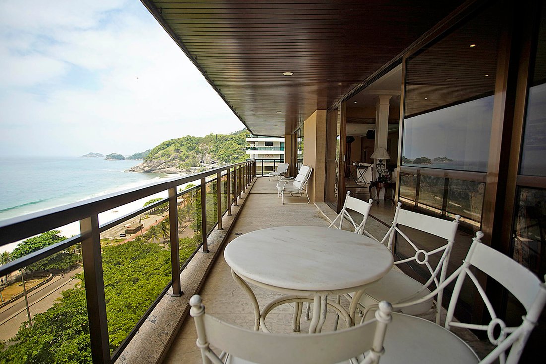 Apartment in Rio de Janeiro, State of Rio de Janeiro, Brazil 1 - 14689475