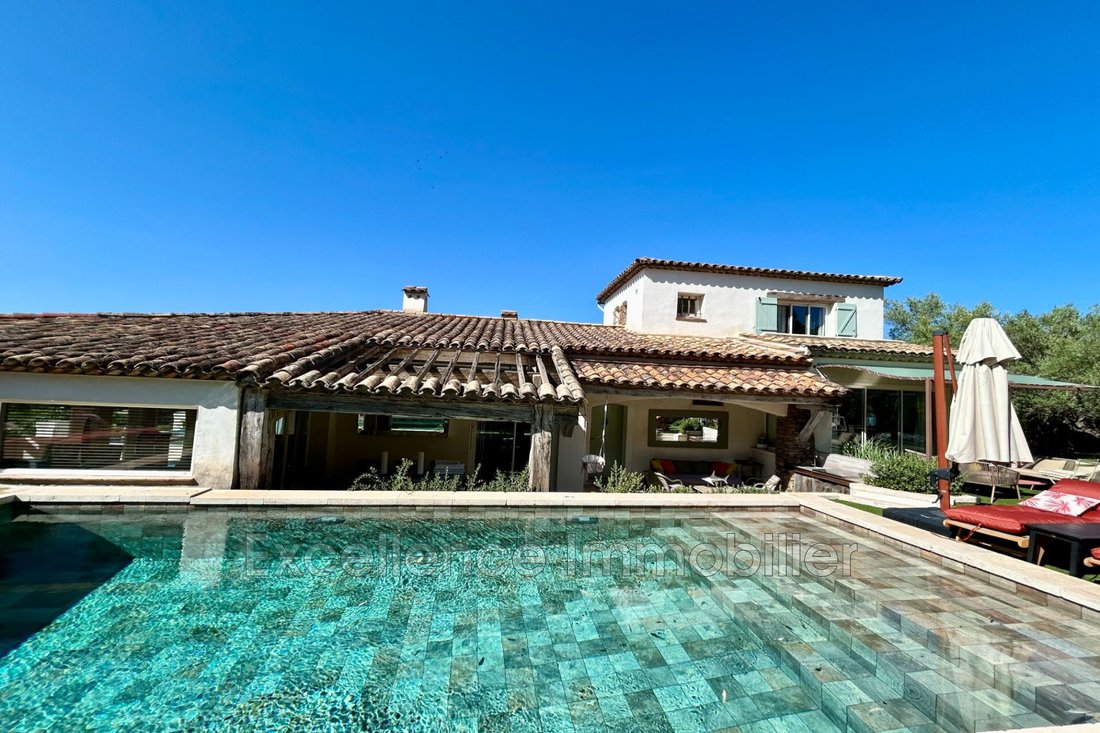 Villa in Ville-Les Saquedes-Le Bouillonnet, Sainte-Maxime, France 2 - 14690319