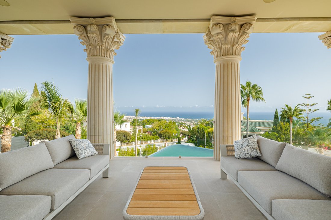 Villa in Marbella, Andalusia, Spain 4 - 14688960