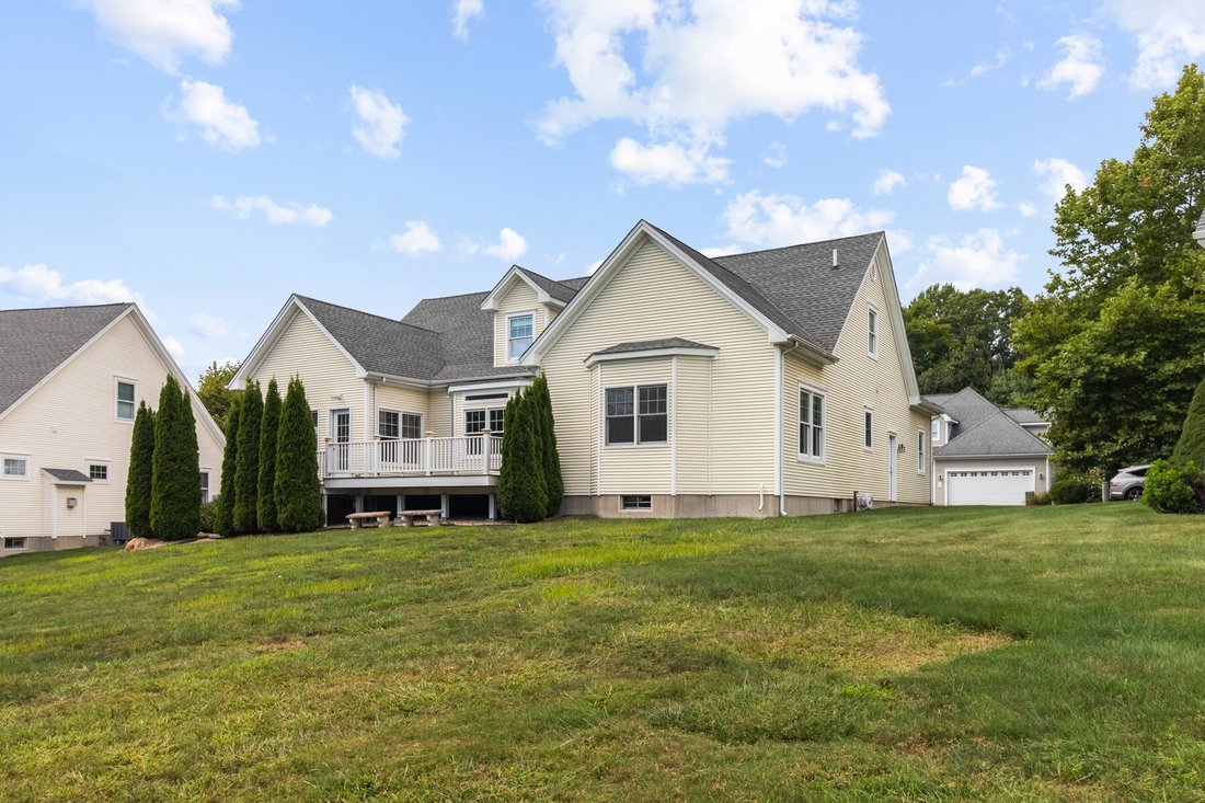Epitome Of Elegance And Convenience In In Westbrook, Connecticut