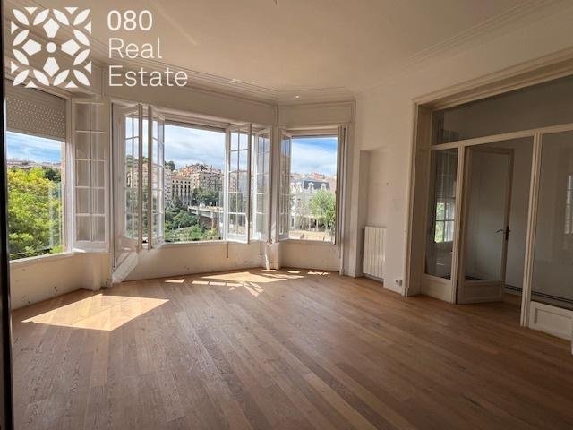 Apartment in Barcelona, Catalonia, Spain 4 - 14689059