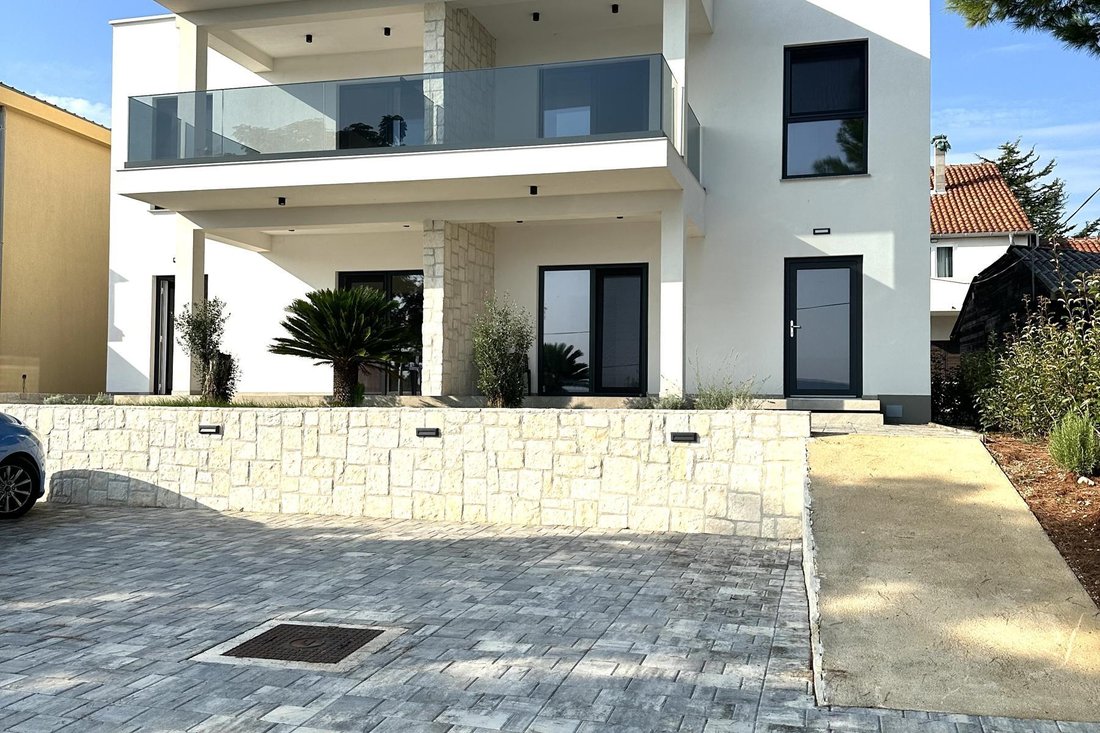 Villa in Unseen, Zadar County, Croatia 4 - 14693260