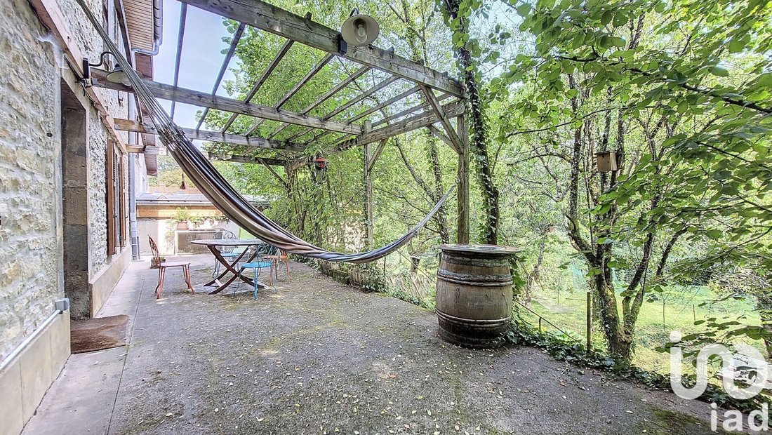 Vente Maison De Ville 12 Pièces In Besançon, Bourgogne Franche Comté