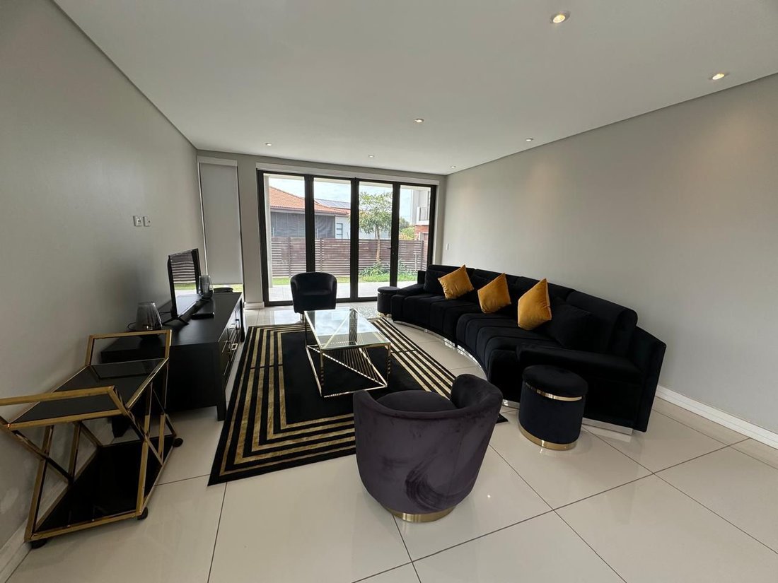 Estate in La Lucia, KwaZulu-Natal, South Africa 4 - 14687412