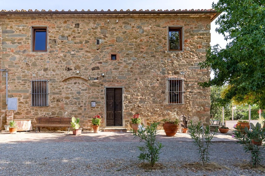Sant'Ansano, Vinci, Tuscany 1 - 14687549