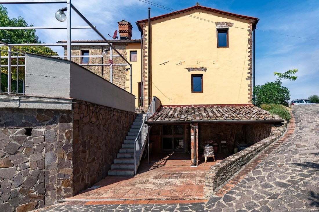 Sant'Ansano, Vinci, Tuscany 2 - 14687549
