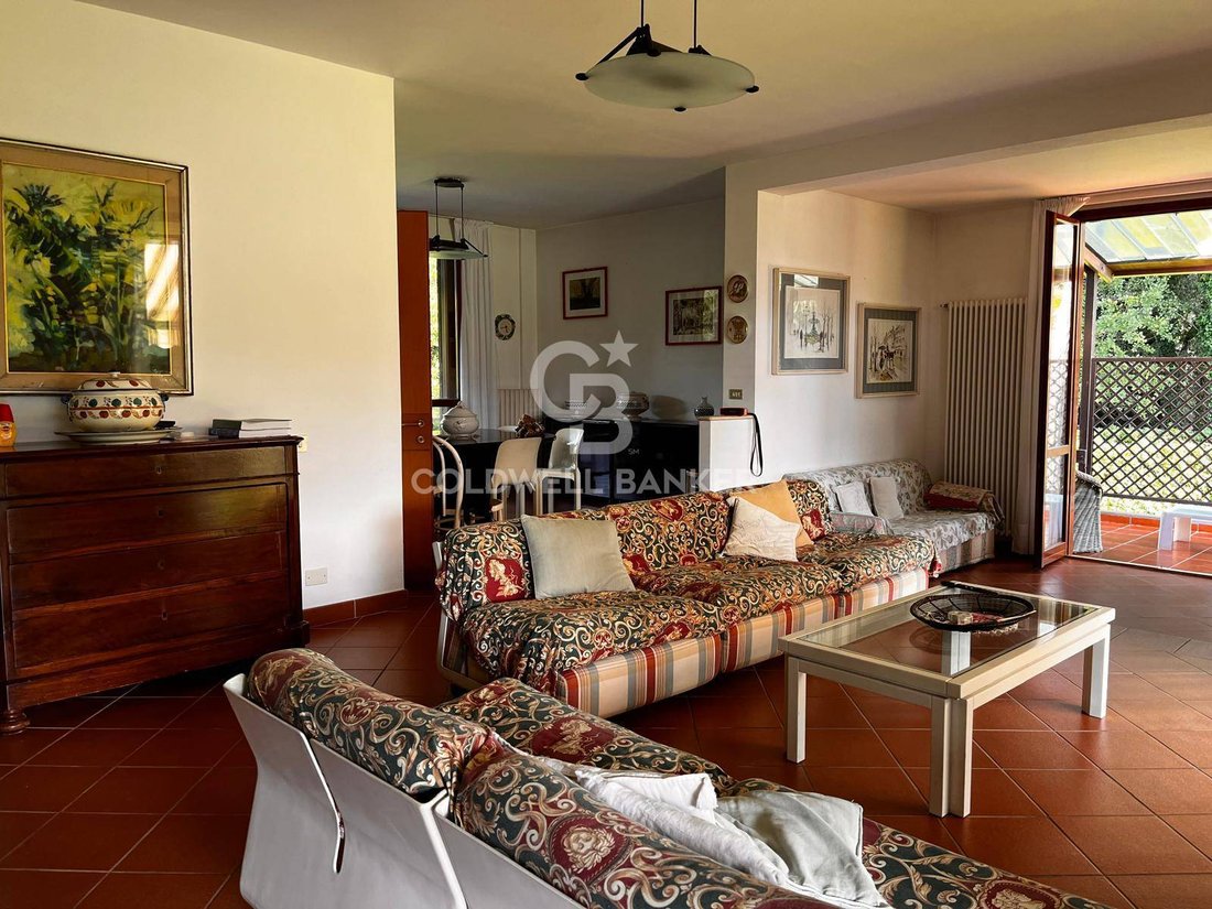 Villa in Ronchi, Massa, Italy 3 - 14688229