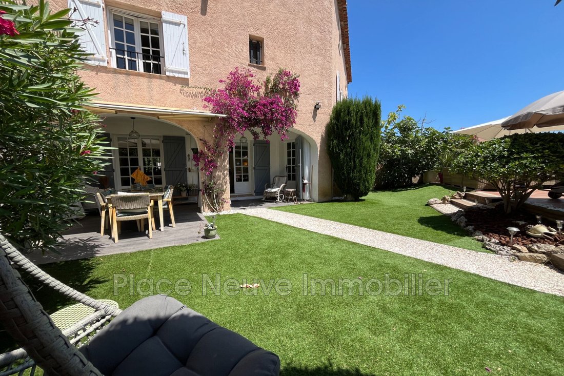 Villa in Grimaud, Provence-Alpes-Côte d'Azur, France 5 - 14686185