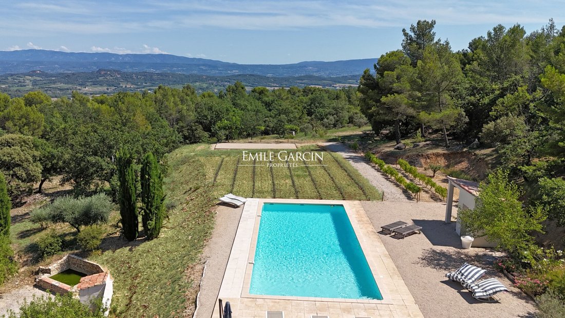Villa in Joucas, Provence-Alpes-Côte d'Azur, France 4 - 14688787