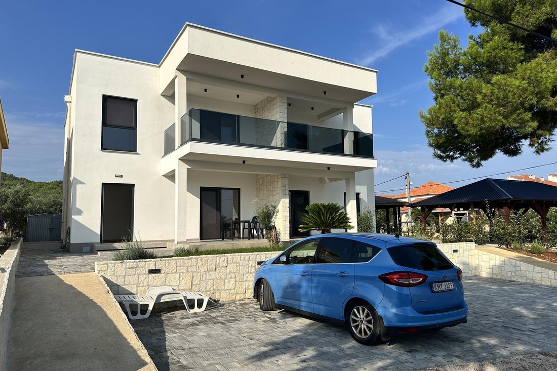 Villa in Unseen, Zadar County, Croatia 1 - 14693260