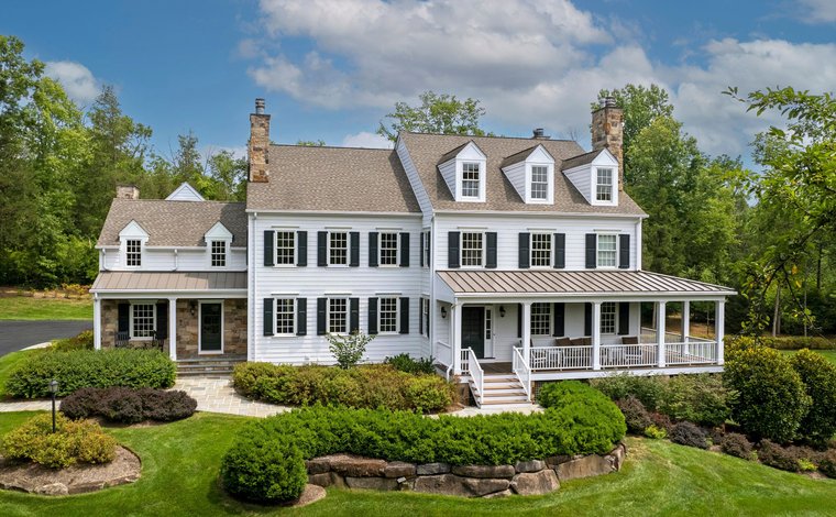 Luxury homes for sale in Ewing Township, New Jersey | JamesEdition