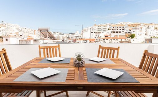 Apartment in Praia dos Pescadores, Olhos de Agua, Portugal 1