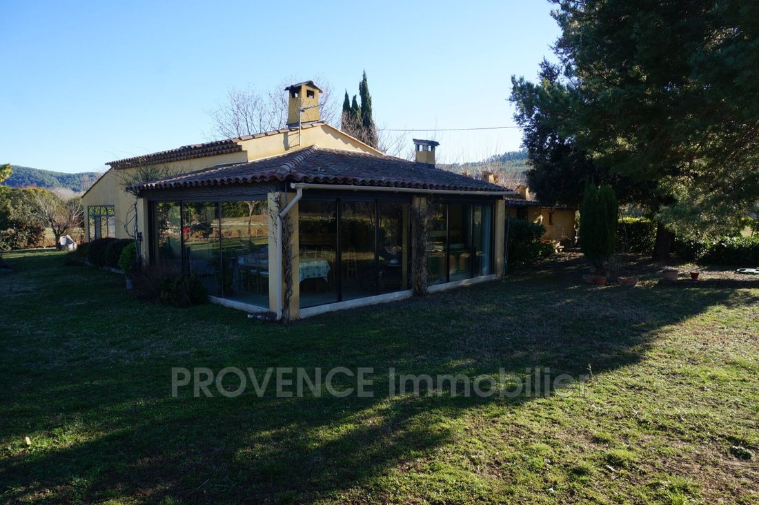 Villa in Salernes, Provence-Alpes-Côte d'Azur, France 2 - 14694599