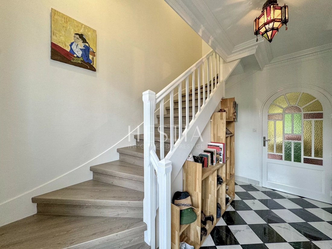 Albens House In Entrelacs, Auvergne Rhône Alpes, France For Sale (14694915)