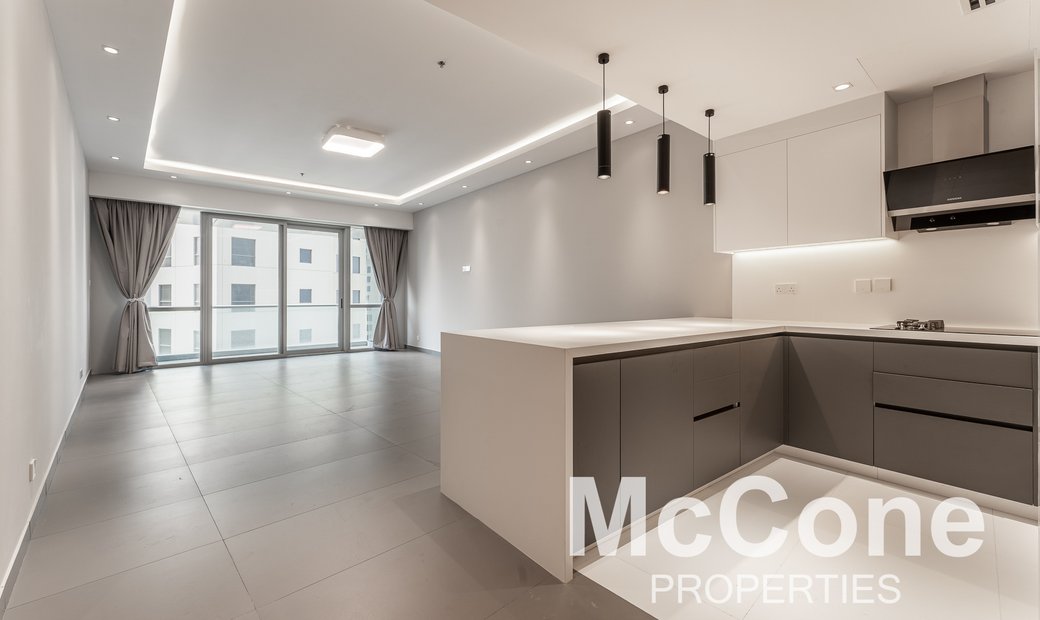 Fully Upgraded | Spacious | Sea Views In Dubai, Dubai, United Arab ...