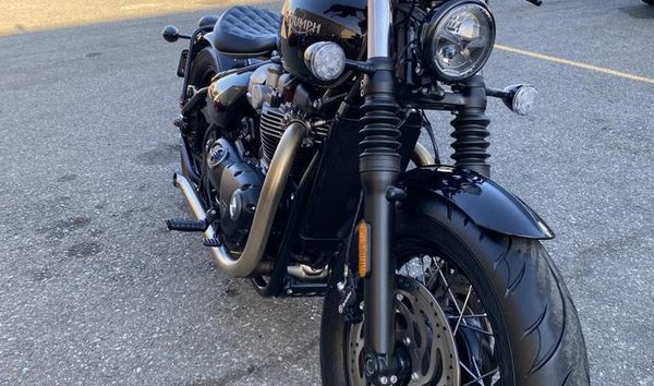 2023 Triumph Bonneville Bobber (14696890)