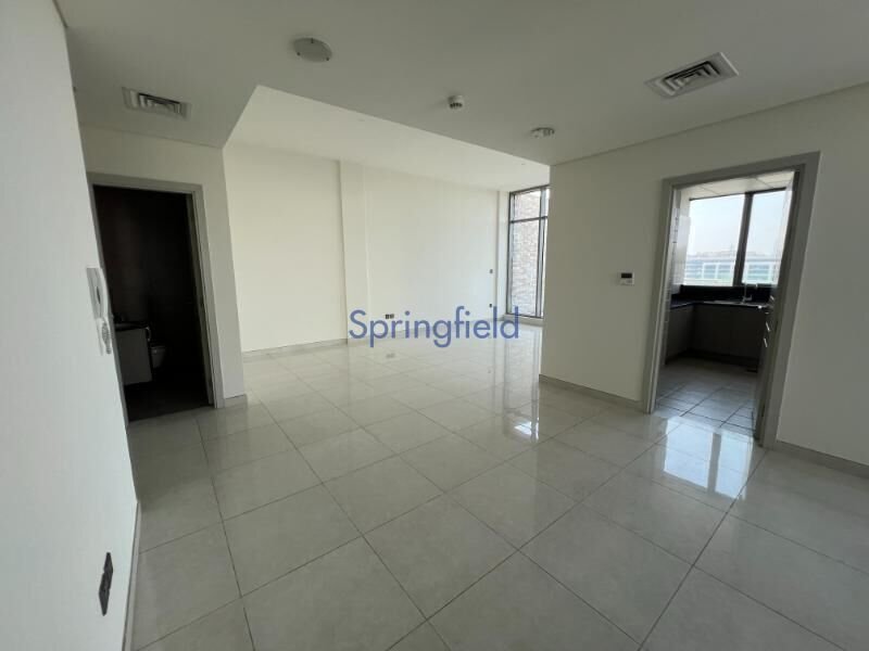 Apartment in Nad Al Sheba 1, Nad Al Sheba, Dubai 1 - 14695037