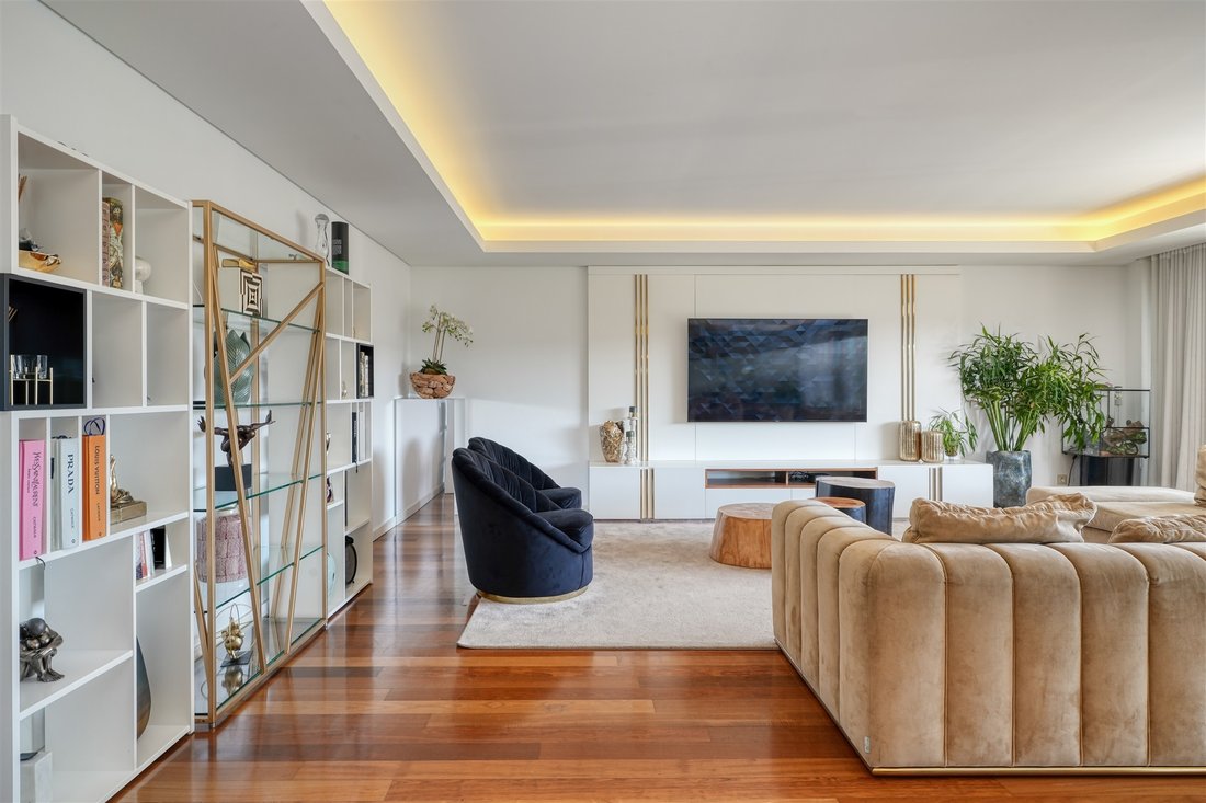 Apartment in Sacavem, Lisbon, Portugal 1 - 14698611