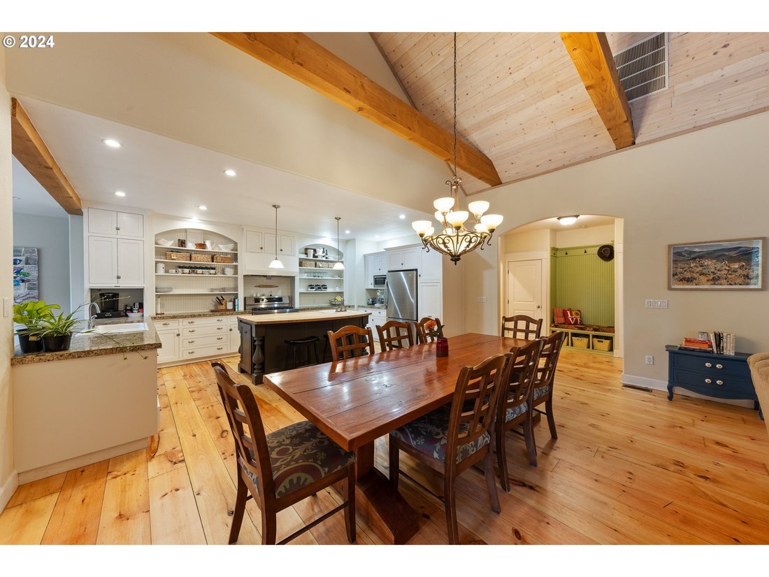 Residential Dallas In Dallas, Oregon, United States For Sale (14705581)