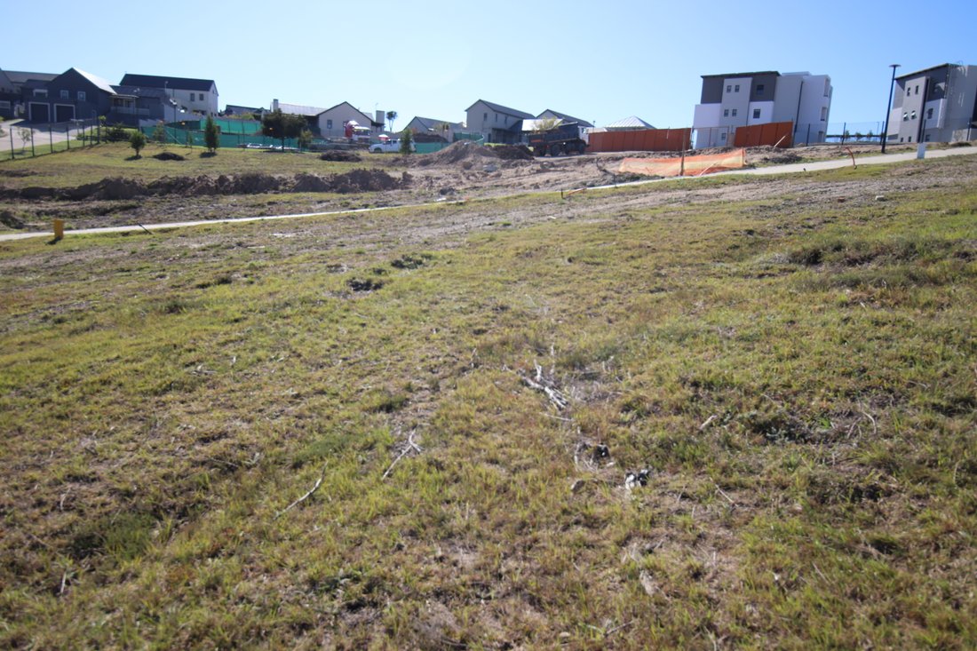 Land in Mont Fleur Mountain Estate, Western Cape, South Africa 1 - 14701048
