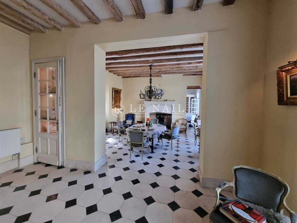 Whispers of Elegance: A Neo-Classical Masterpiece in Loire’s Golden Light