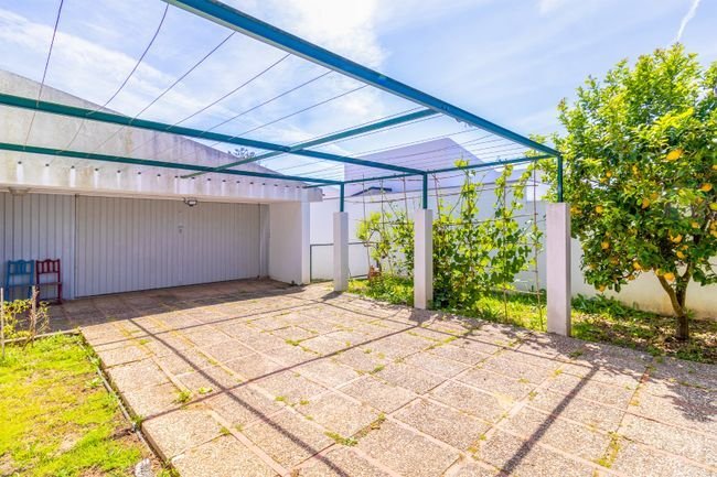 House in Belas, Lisbon, Portugal 3 - 14698988