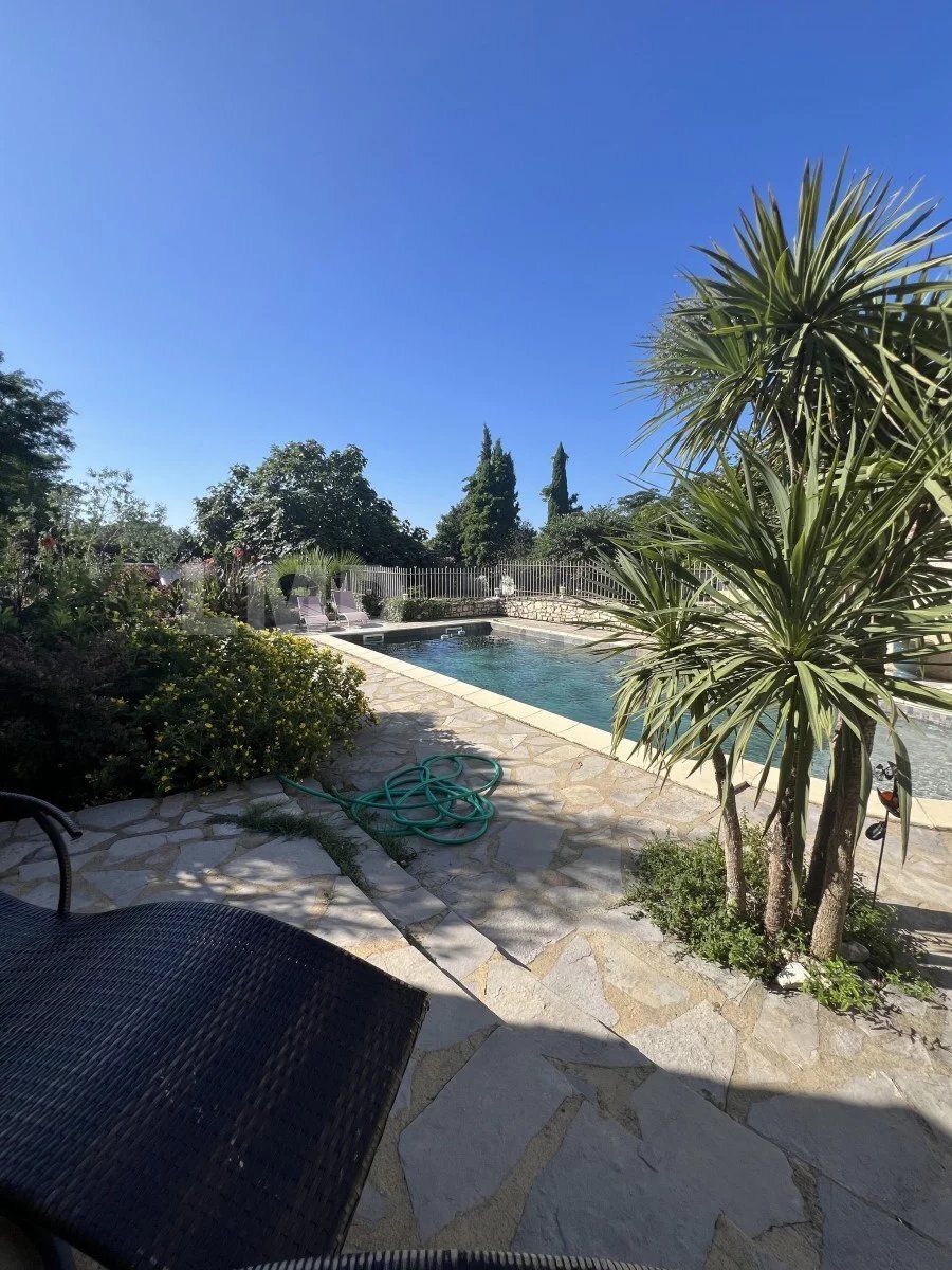 Pont Saint Esprit Old Farmhouse And In Pont Saint Esprit, Occitanie