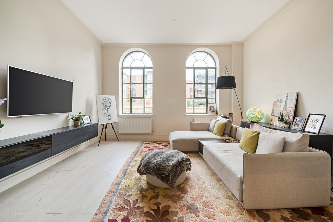 Apartment in Castelnau, Richmond Upon Thames, England 3 - 14700502