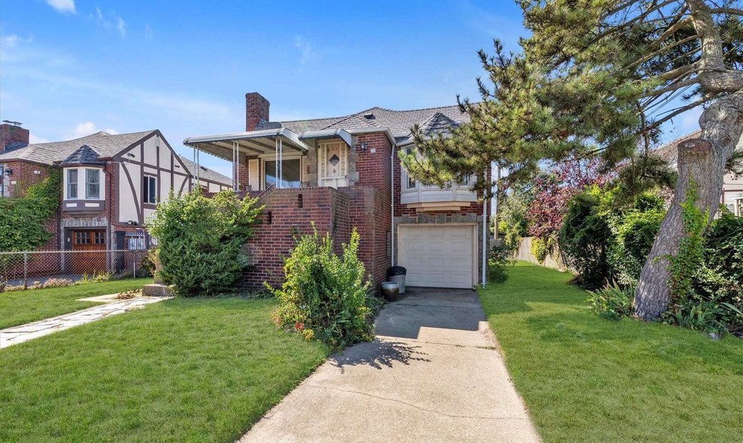 House Long Beach In Long Beach, New York, United States For Sale (14703570)