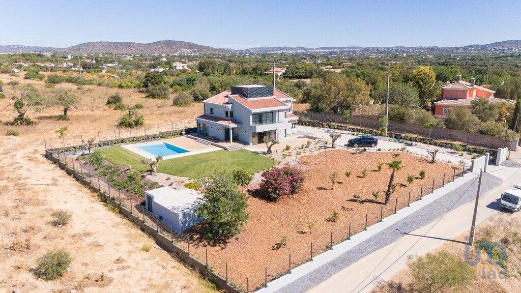 Townhouse in Loule (Sao Sebastiao), Algarve, Portugal 1 - 14274024